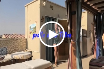 Auf in die Weihnachtswoche und ich zeige Dir meine prallen dicken Glocken dazu, kommst  Du da nicht in Stimmung sie zu läuten , mit deinem Klöppel sie zum schwingen zu bringen , hmmm, mir würde das gefallen