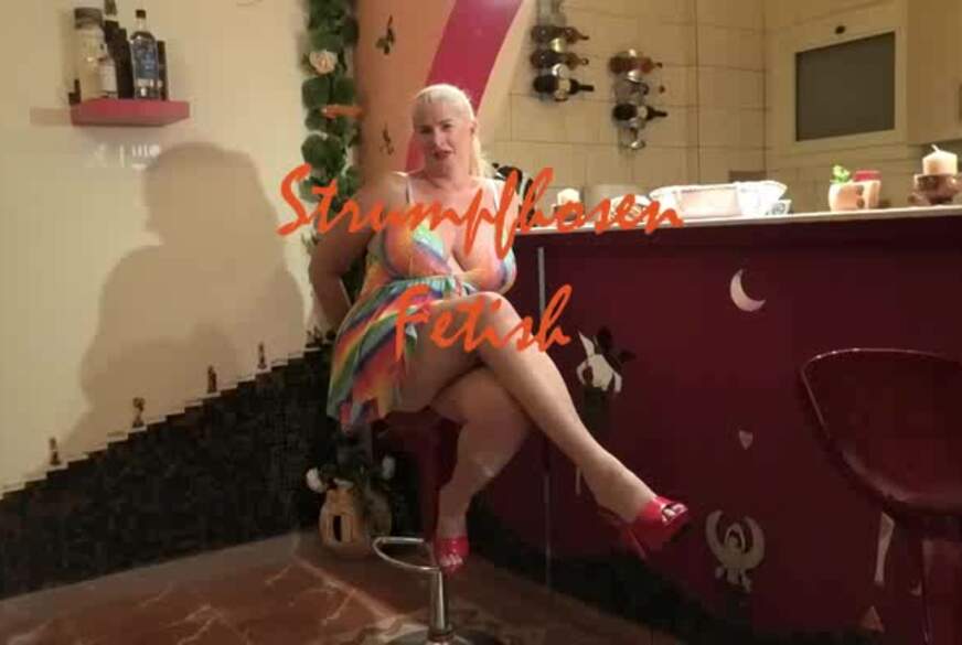 MilfUlrike: Strumpfhosen Fetish