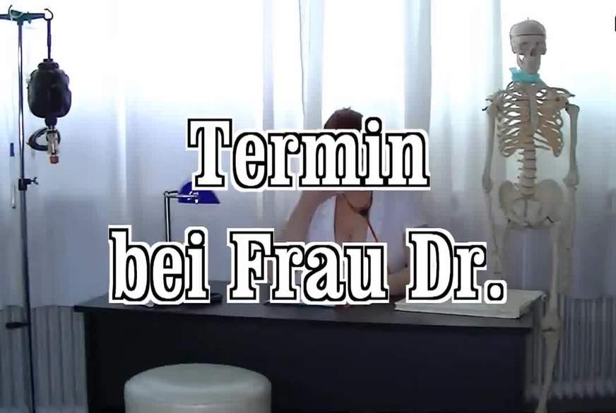 Termin bei Frau Dr. von MegaTitten pic1