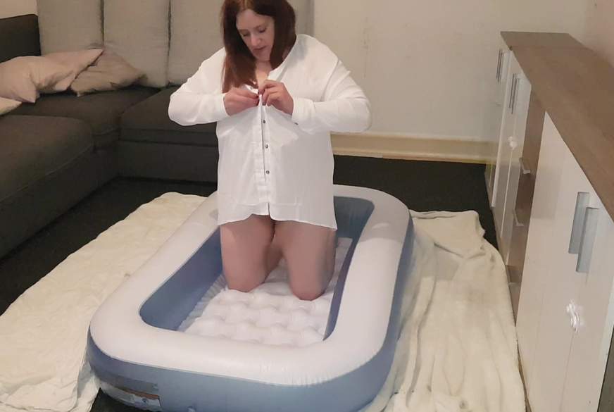 M**iJessy: In weißer Bluse v*********t