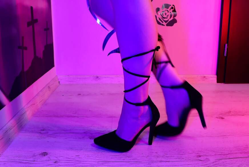 6eve6black6: SHORTS Absätze und Stiefel