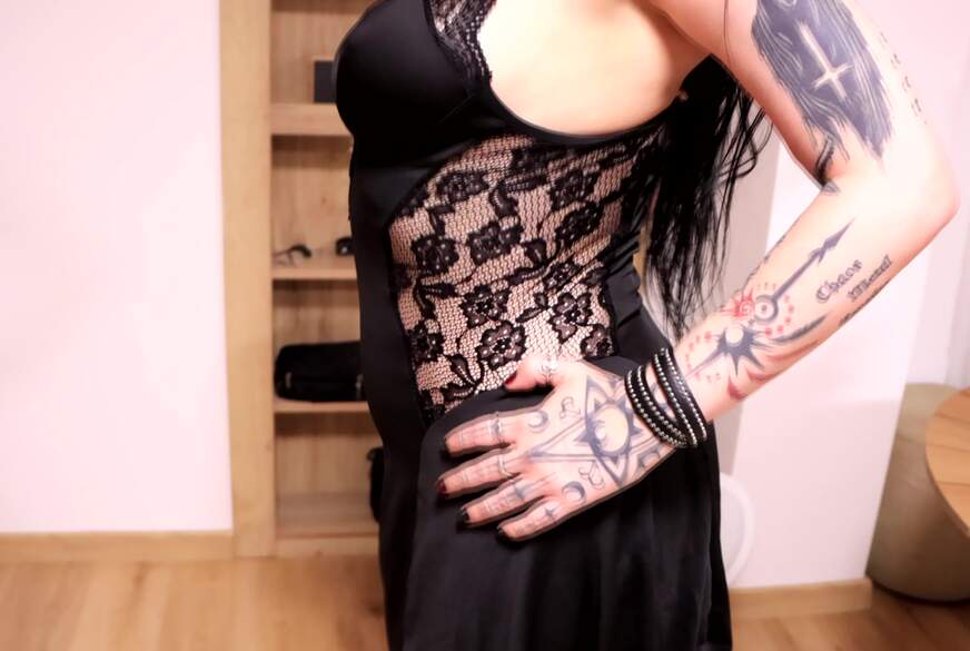 6eve6black6: SHORTS 4 Neue Reizwäsche und Realistischer Dildo