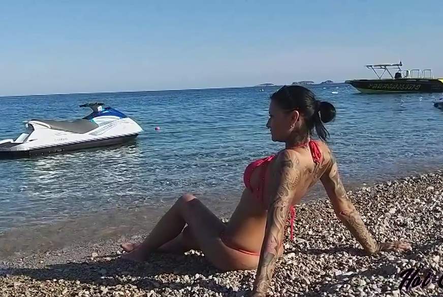 priv***r Urlaubs-Clip von Hot-Gini pic1