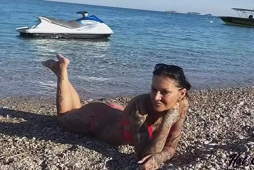 priv***r Urlaubs-Clip von Hot-Gini pic2