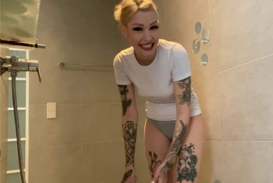 Sina-Valentini: HANDWERKER-NOTFALL! ICH BRÄUCHTE MAL DEINE HILFE!