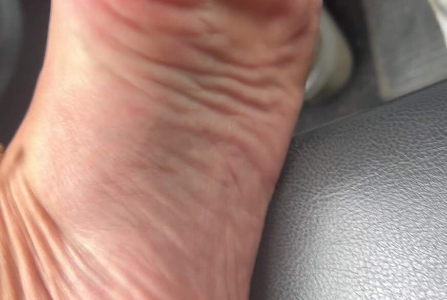 P***yDesire: Käse Füße wollen nachdem Spaziergang massiert werden ...