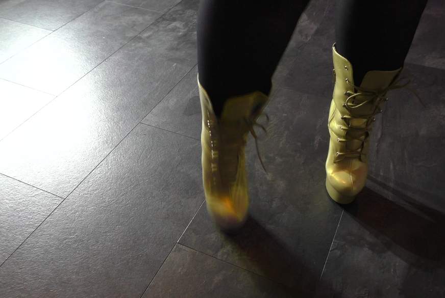 goldene Plateaustiefel von DominaLadySusan pic3