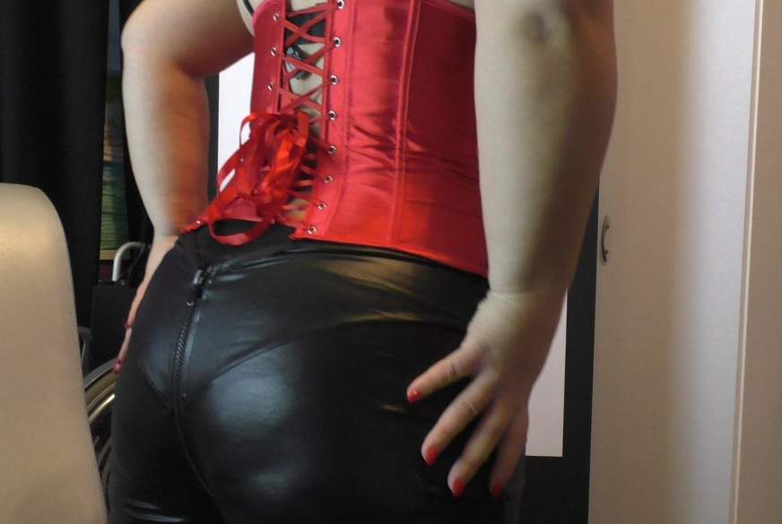 DominaLadySusan: A***hfetisch