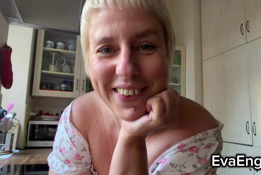 Küchen-JOI  Deutsche MILF Nachbarin f***t dich auf der Zeile POV von Eva-Engel