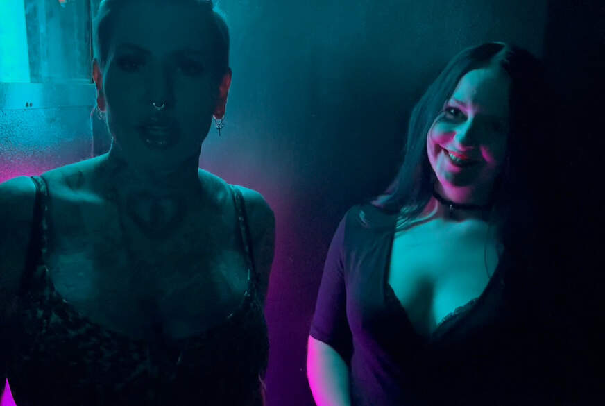 DerPornobeamte: Groupie S*******n Backstage w*********!