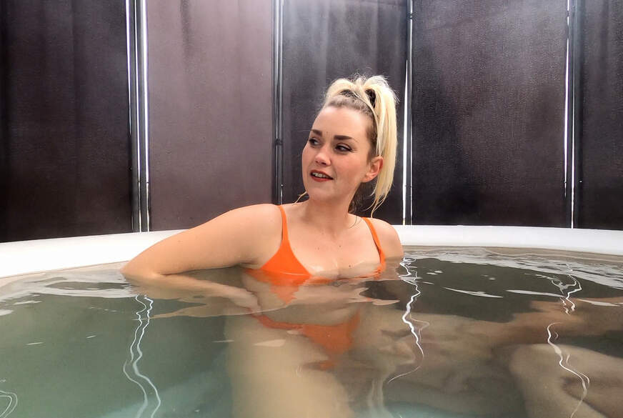 DerPornobeamte: Whirlpool F*******k mit Larissa!