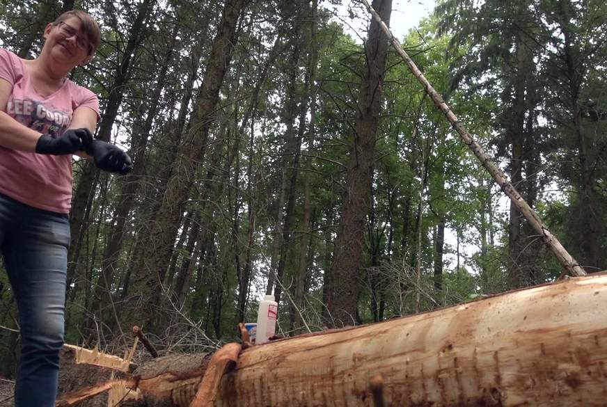 A**ler F***tf**k im Unterholz - Femdom Outdor F*****g von S*******rSandra