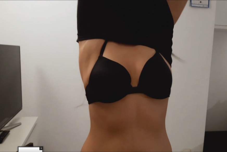 UNGLAUBLICH!! ICH BIN DAS ERSTE MAL GANZ NACKT im VIDEO. von Typisch-Nina