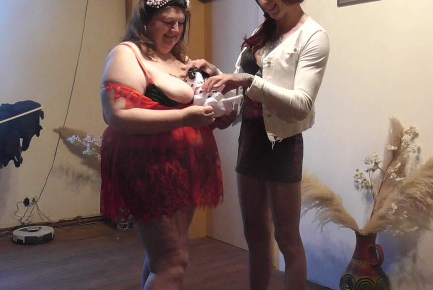 Geile Freundin und ich geile Spiele von Jessibii