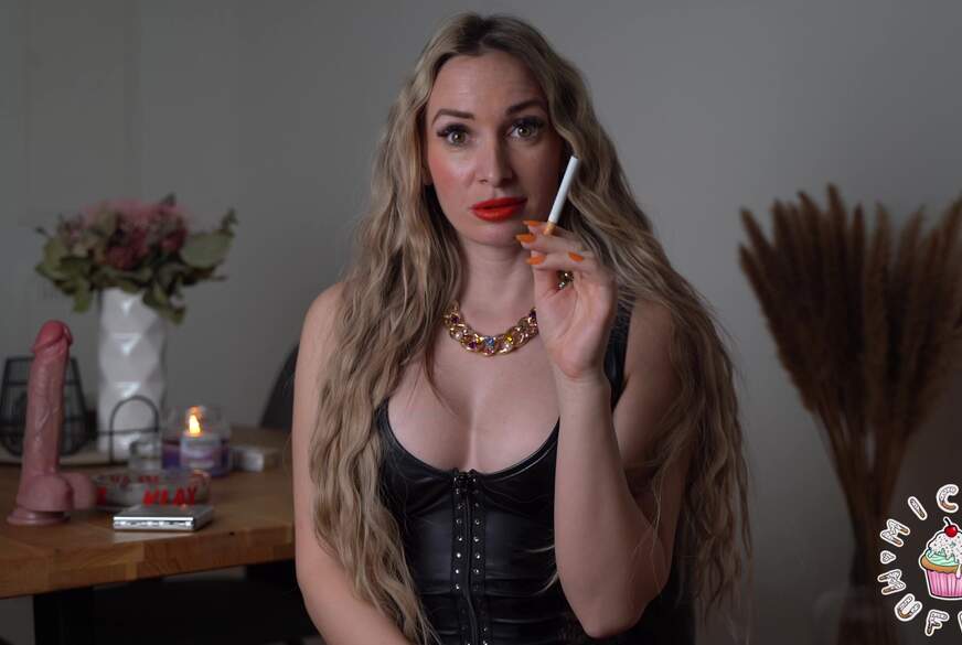 Micky-Muffin: Smoking W************g