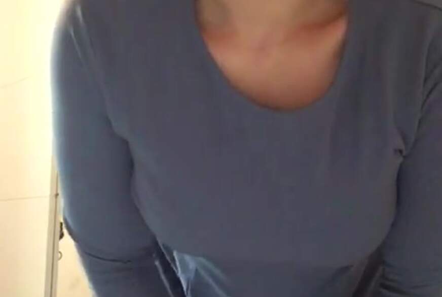 Sexyhoeschen95: blaues kleid