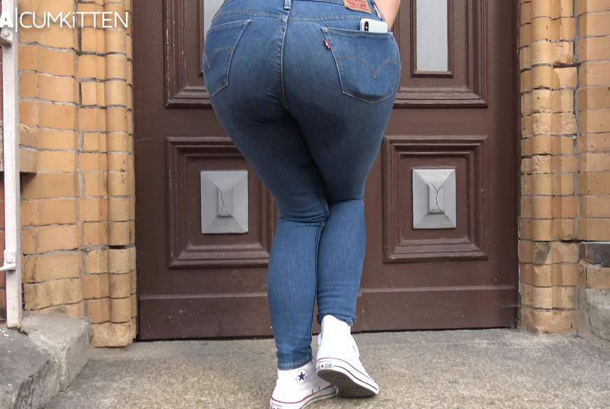 JEANS 2x nacheinander V*********t - Ständige Notdurft in der Öffentlichkeit von Lara-CumKitten pic4