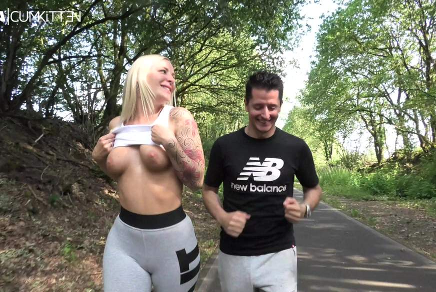Notgeile F**ks******e - BUBBLE B**t beim joggen v***********t von Lara-CumKitten pic3