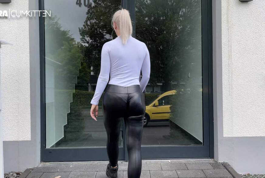 BUBBLE B**t Leggings F**k - Wahnsinns C*****t von Lara-CumKitten pic3