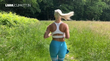 Triff mich zum F**kSPORT - XXL Eiweiss Shake weg GESCHLUCKT