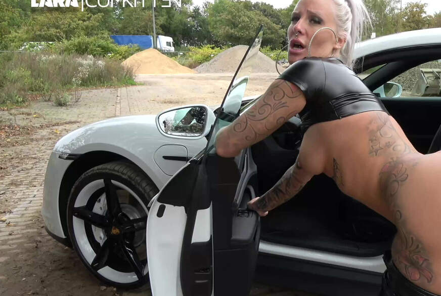 Lara-CumKitten: Praller BUBBLE B**t b*****t - F**k mich D***y D***y D***y