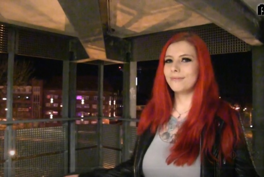 Bonnie-Stylez: PUBLIC F**k im Parkhaus