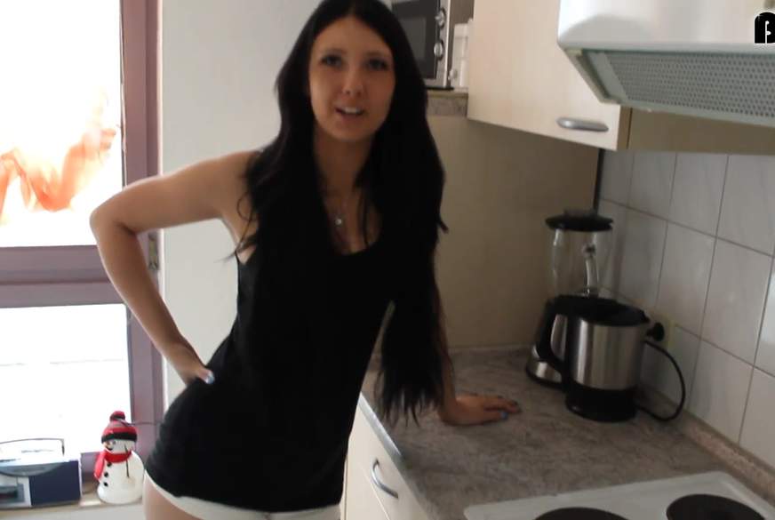 Mitbewohner meiner Freundin e*******t von CaroCream