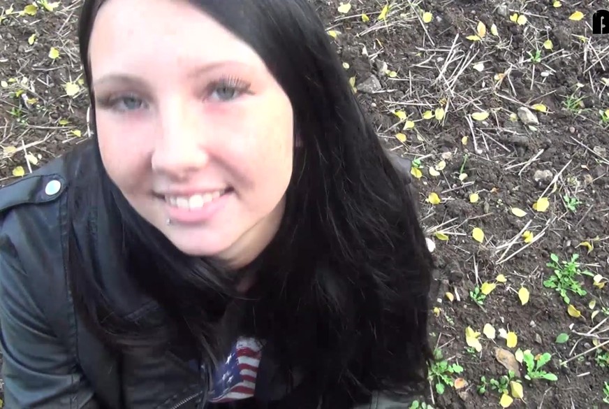 An der B81 - Mitten auf dem Acker - f**kgeil von CaroCream