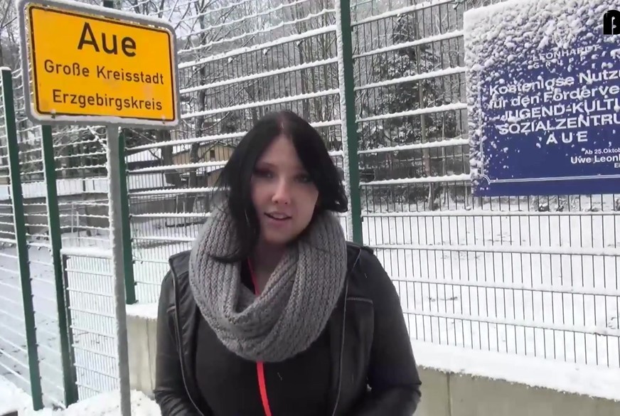 ACHTUNG! Ortseingang wird g*****t von CaroCream