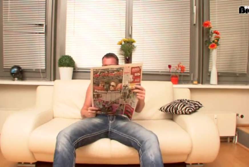 F****n-BITTE: MUTTIS S*****r F***t FREMD!