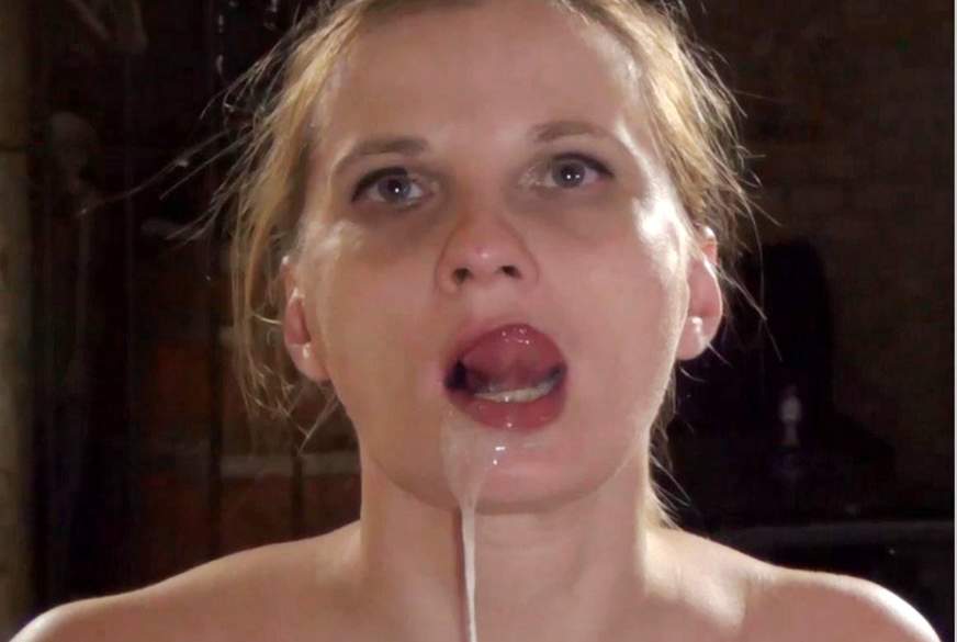 HotJudith: Maulb******g von fettem J*********z