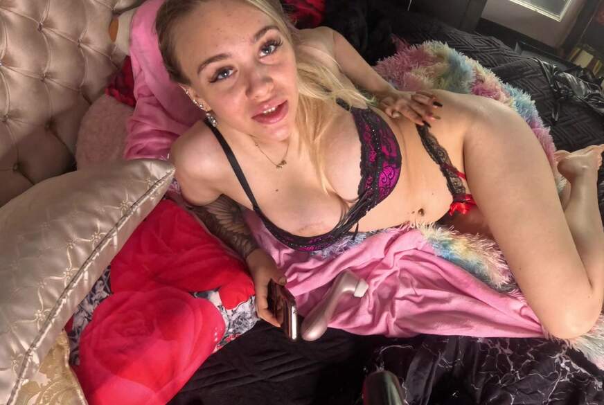 BeverlyAthalia: Heute besorge ich es mir auf ein Porno!