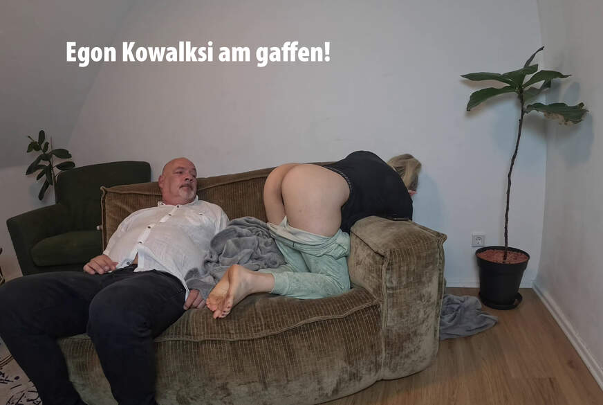 BeverlyAthalia: UNGLAUBLICH! Egon Kowalksi knallt mich h**t durch!