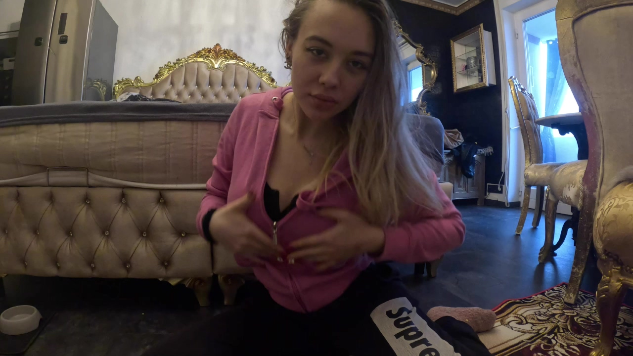 Sowas privates habe ich noch nie in meinem Leben hochgeladen. Hier siehst du wie ich es mir privat selbst mache und mehrmals hart zum Orgasmus komme.