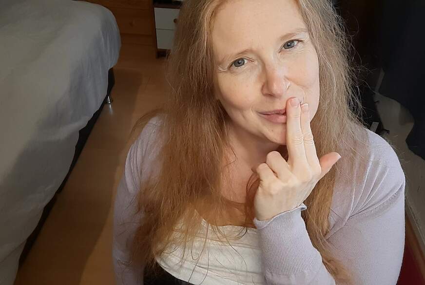 CurlyDreams: Bitte gib mir deine S***e
