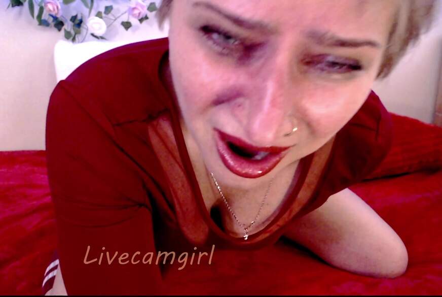 Livecamgirl: So Turned On I Start Crying - Real Emotions, Real Pleasure