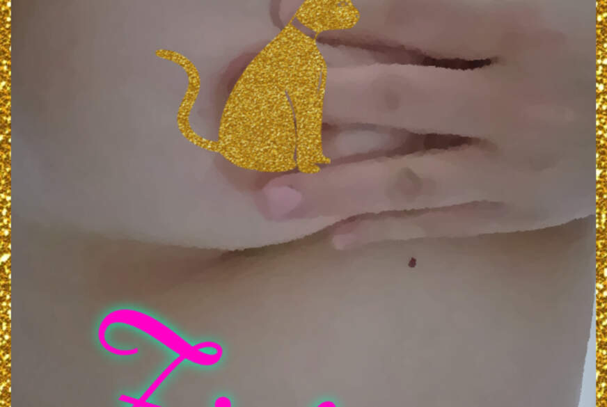 Spontan meine geilen Titten geknetet von GoldBBW89 pic4