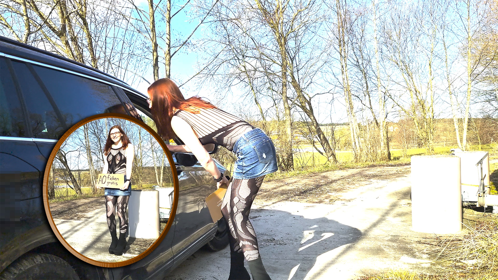 Hurra!!! Die Hobbyhuren-Saison geht wieder los. Die ersten Sonnenstrahlen waren wieder zu sehen, und ich hatte so Lust mein Schild von letzten Jahr endlich wieder raus zu holen. Ich bin gleich zum nächsten Rastplatz gefahren, habe mich hübsch und aufreizend angezogen und brav mit dem Schild in der Hand gewartet.
Der erste Mann hat auch nicht lange auf sich warten lassen und wir hatten einen geilen Quicky in seinem Kofferraum.