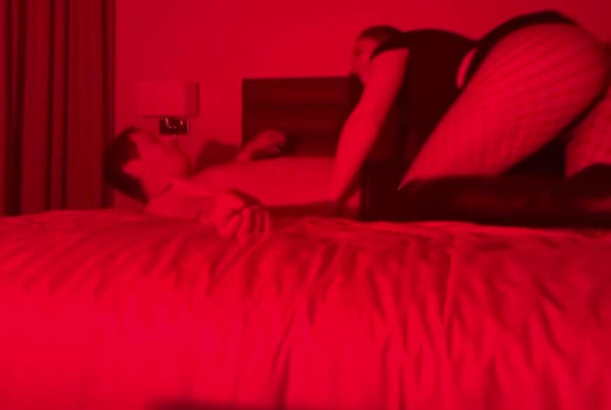 Heißes und erotisches Spiel von PleasurePursuit pic2