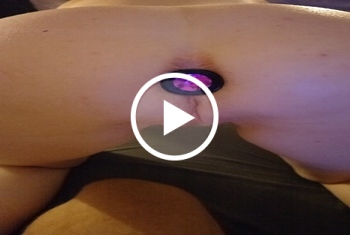 Du magst echte, private Aufnahmen statt perfekt inszenierter Videos? Dann bist du bei mir genau richtig! 😘 In diesem Video zeige ich mich aus einer besonders intimen Perspektive. Ganz privat, ohne großes Filmteam und mit meiner ganz persönlichen Note.  Ich bin Ü40, selbstbewusst und habe Spaß daran, besondere Momente vor der Kamera festzuhalten. Meine Videos entstehen nur gelegentlich und sind deshalb etwas Besonderes. ❤️  Neugierig geworden? Dann entdecke mein Video und lass dich überraschen! 🔥  Hashtags: #Amateur #Privatvideo #Ü40 #MILF #Sexy #Erotik #Exklusiv #PrivateMomente #Nahaufnahme #Steffi