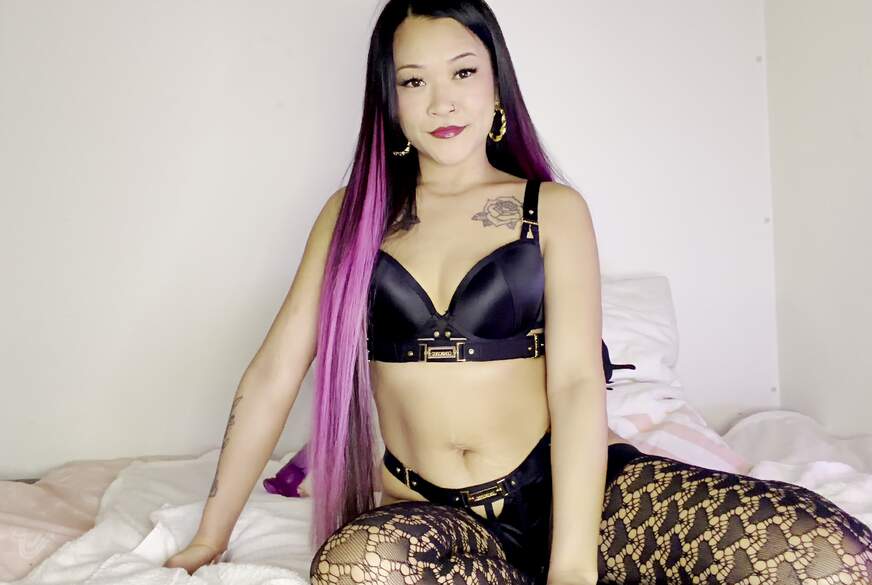 AsunaBloom: W****t du für mich mein Süßer? dann besorge ich es mir auch für dich!