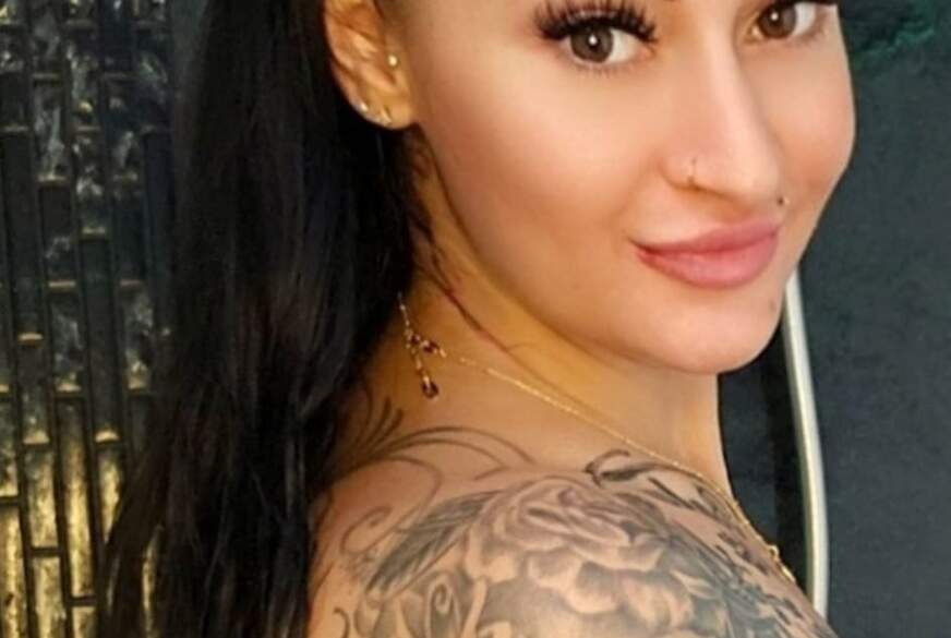 Melissahoot: F*****er Spaß unter der Dusche