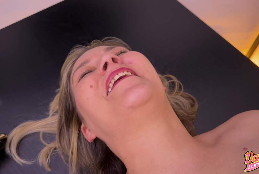 D***ysLuder: Schrecklicher A*******k! Ich bin aber trotzdem durchs A***hl****n und S****a gekommen