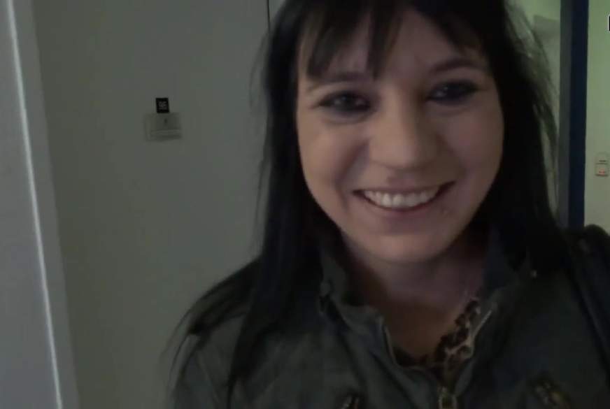 P****n und F*****n in der Tiefgarage von Angelina1986