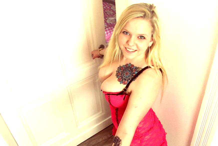 Luna-Love: Prüden Vermieter verführt!!! ( C******e)