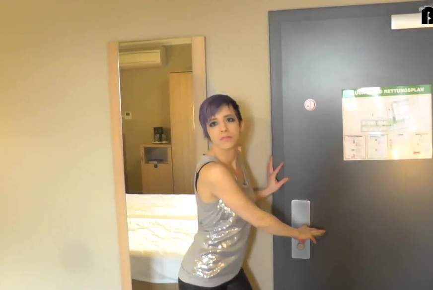 GeileVideos: Sandy´s erstes Pornocasting