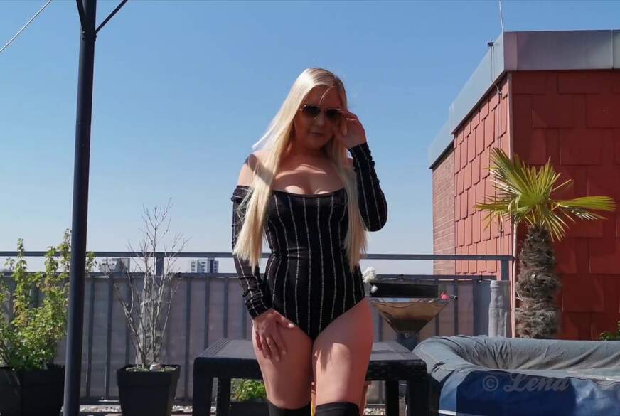 USERTREFF - Devoten Typen h**t g******n, a********n und leer gesaut von LenaNitro pic2