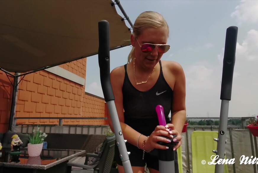 LenaNitro: Aufwärmen vor dem SPORT