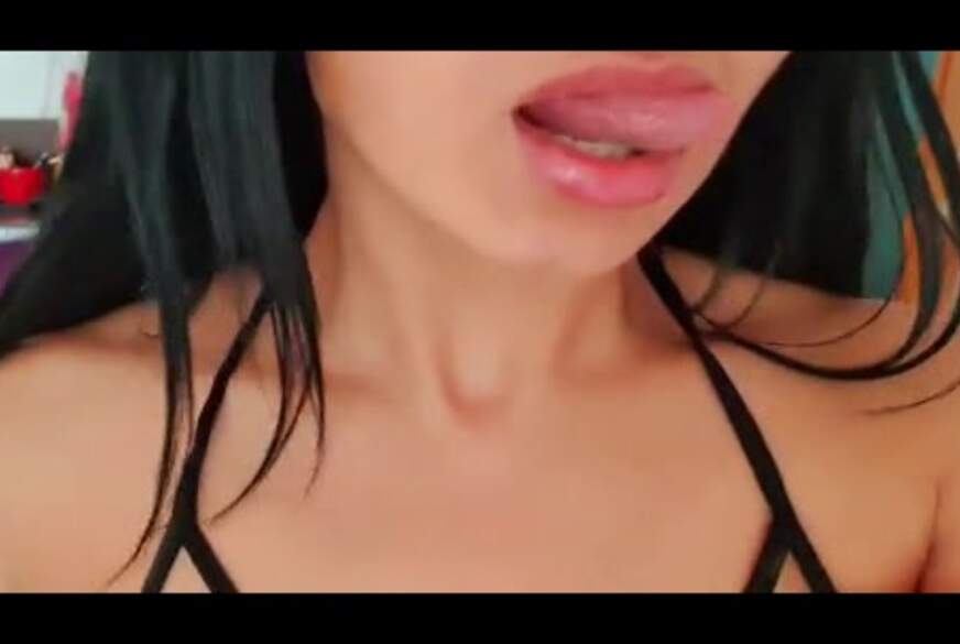AischaJade: Kitty M****i
