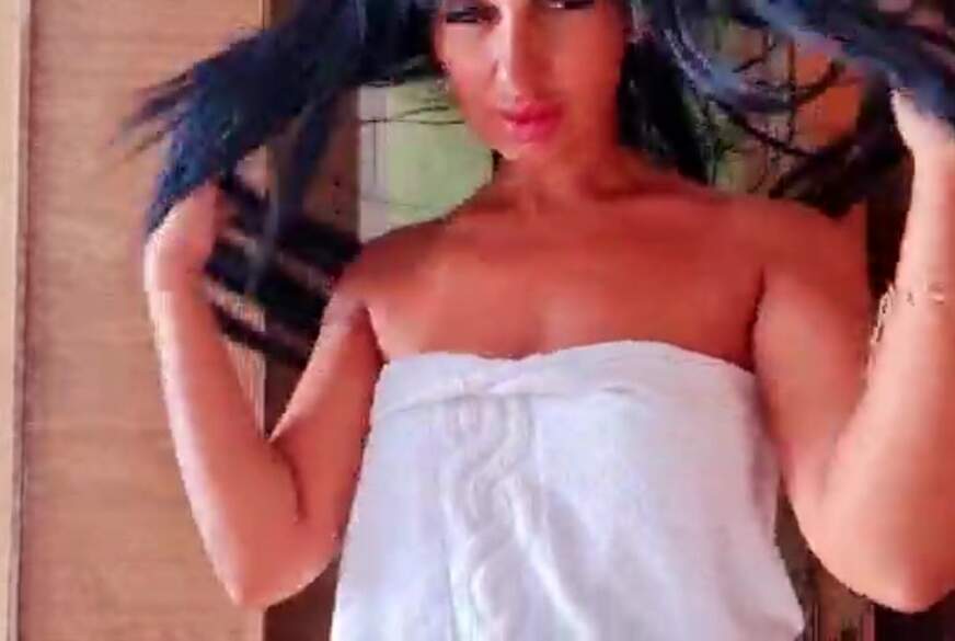 AischaJade: Shower time with me